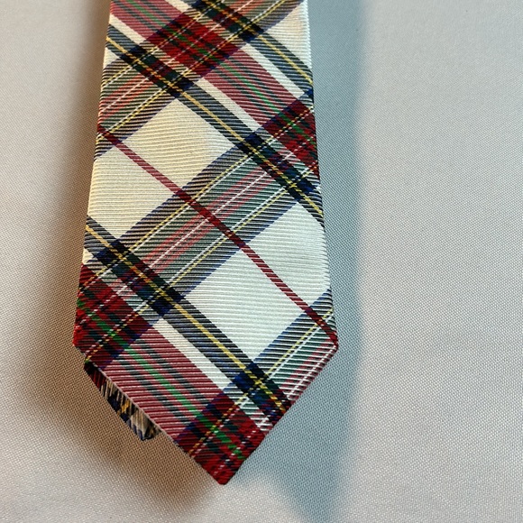 NWOT beautiful tie by Paul Frederick, 100% silk multicolored - Picture 6 of 7